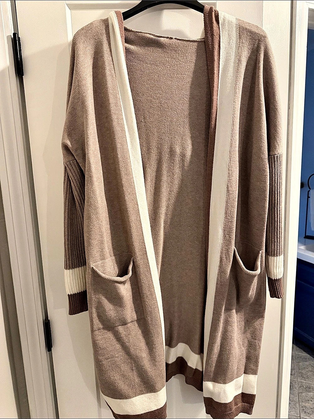 Hooded Color Block Cardigan in Brown & White
